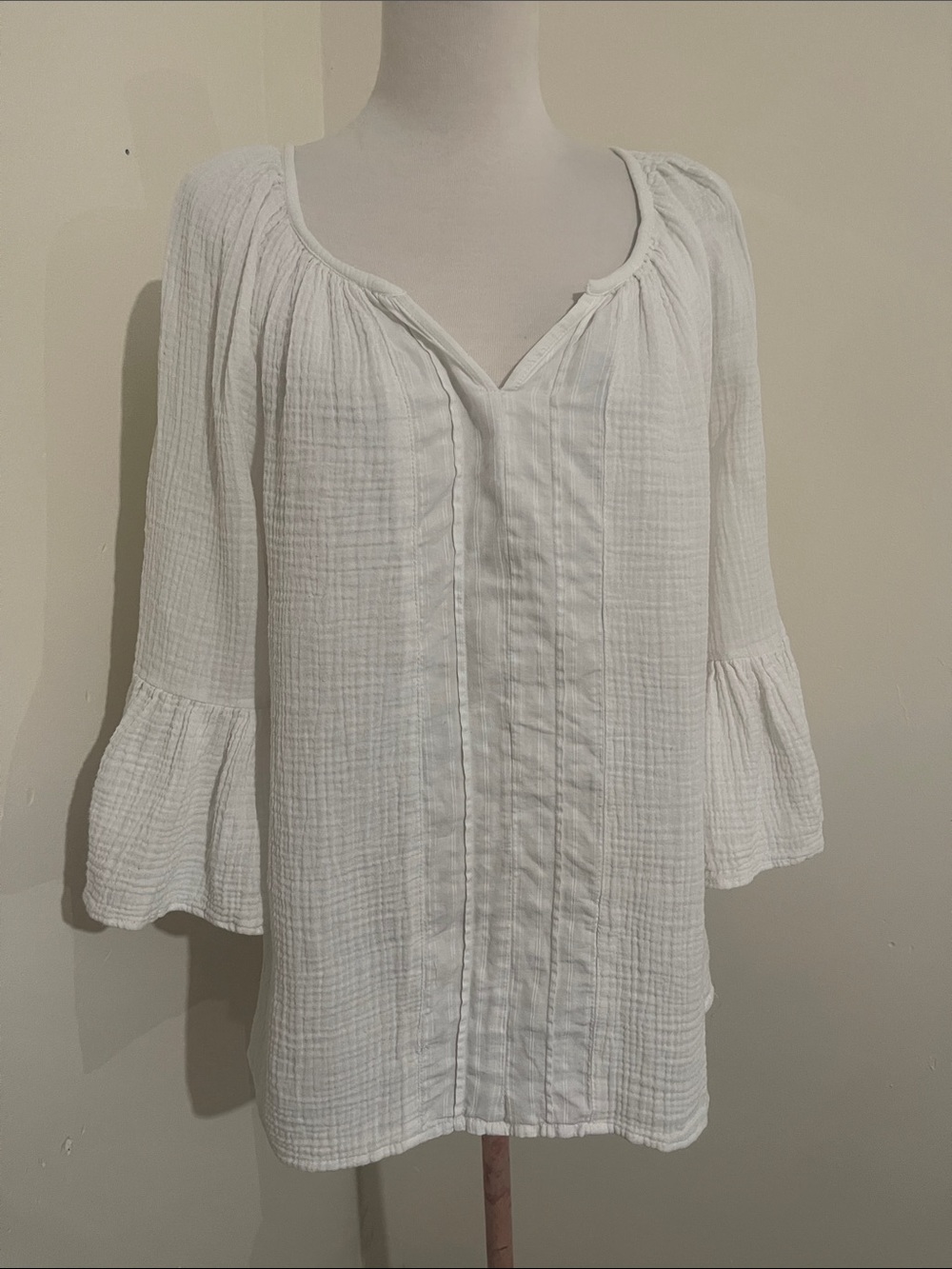 beachlunchlounge White Gauze cotton Peasant Tunic with Bell Sleeves - Picture 1 of 8